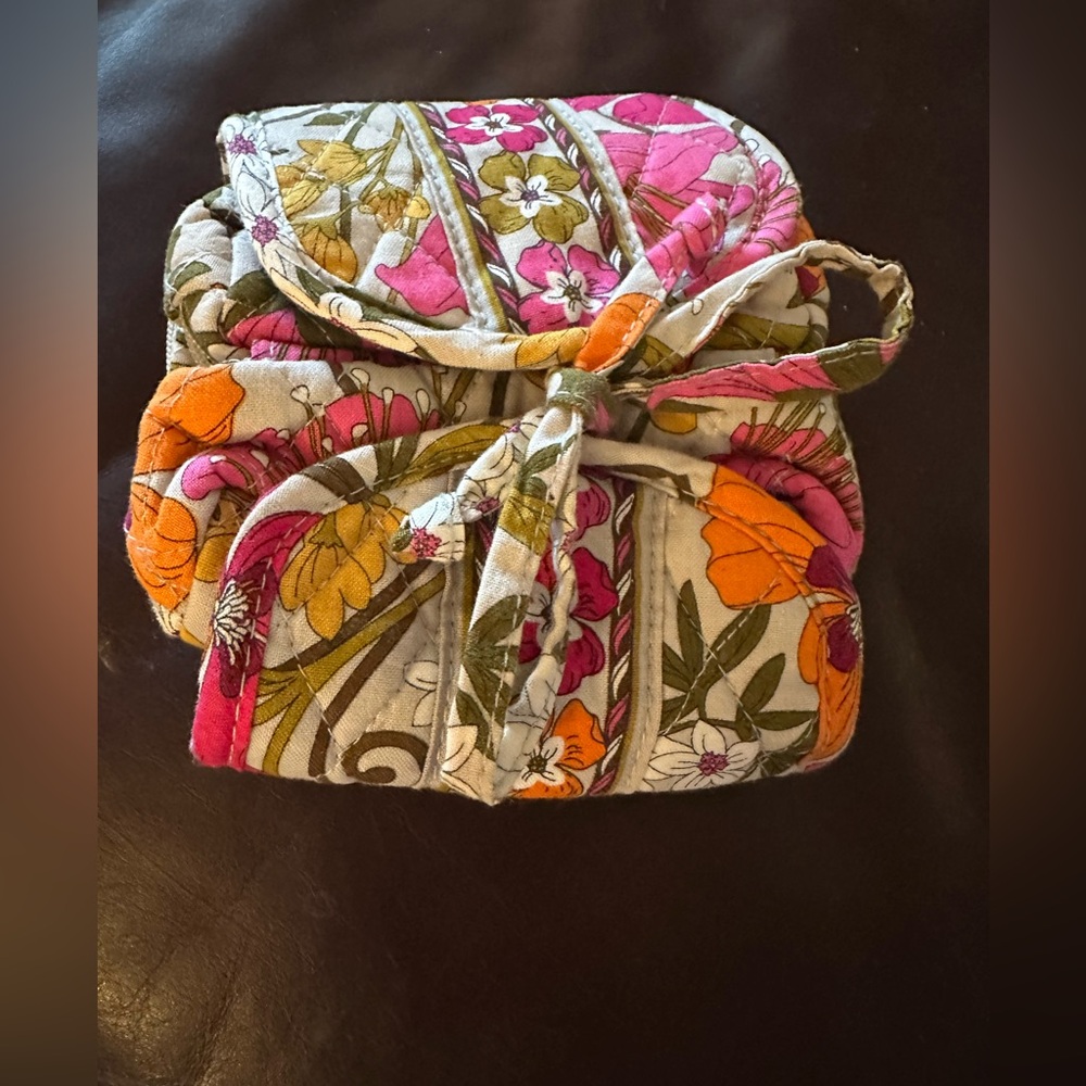 Vera Bradley make up bag